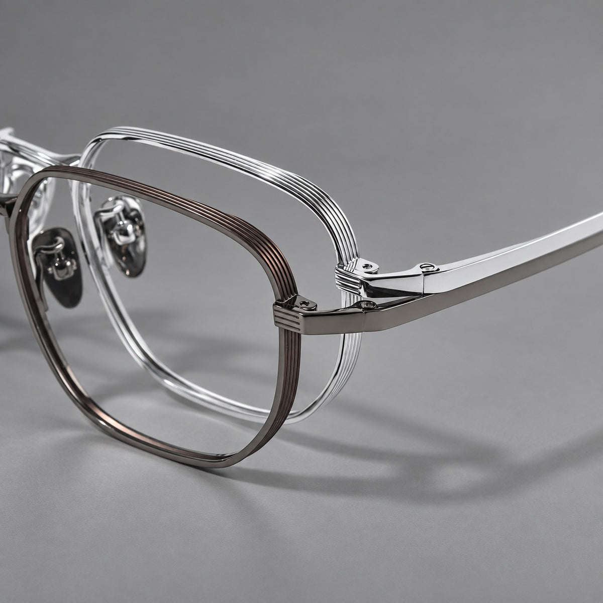 Retro square titanium glasses with rounded rims and finely grooved shoulders — 88012 — Frame details [JD2026-88012]