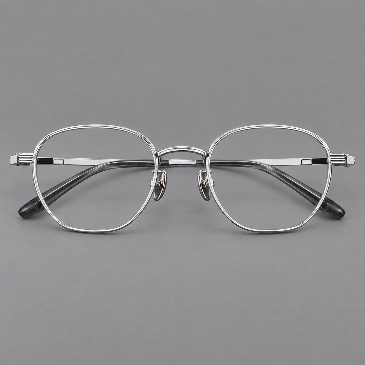 Retro panto titanium glasses with a curved bridge and fine parallel rim grooves — Black and Silver — Front view [CINILY-JD2026-88013-C2]